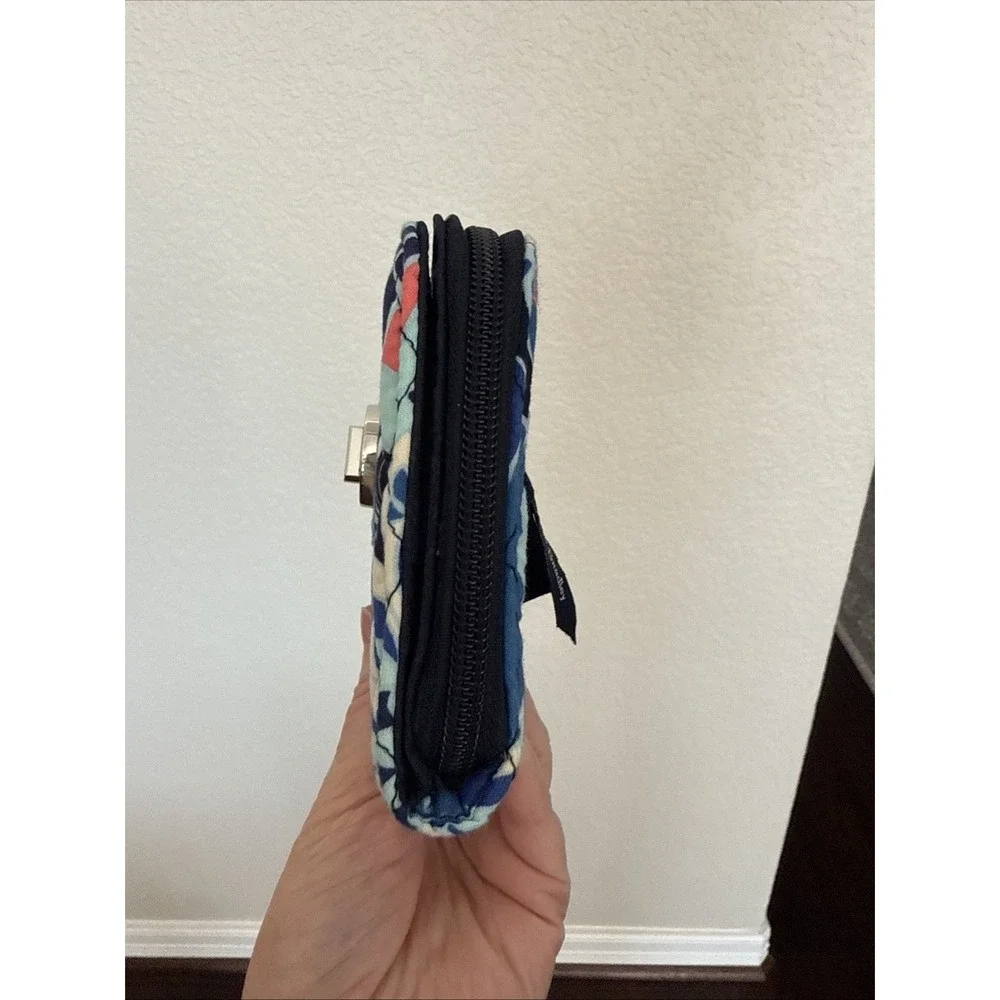 Vera Bradley Turn-Lock Wallet Zip Around Blue